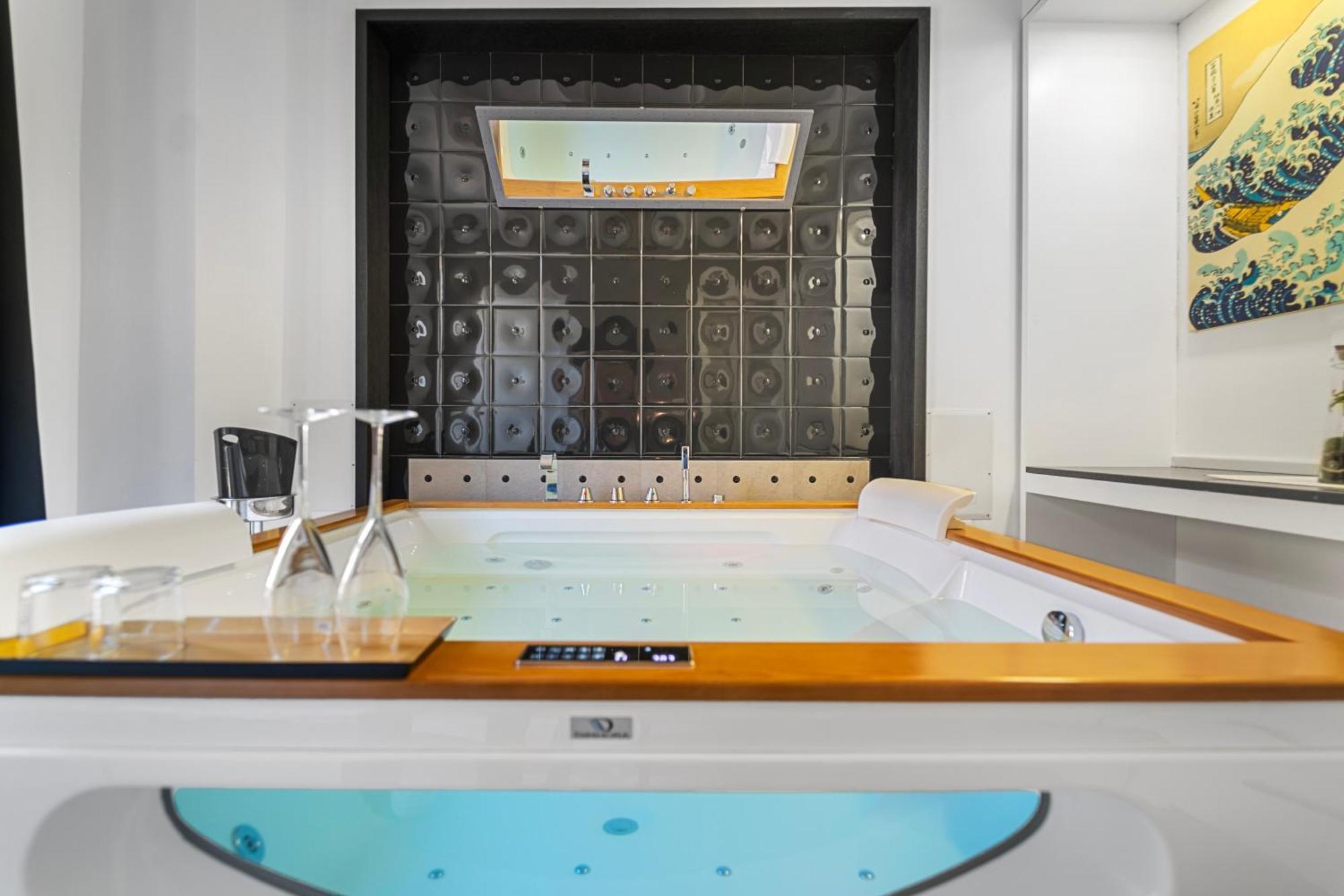 Ukiyo Suites And Rooms Cagliari Exterior foto